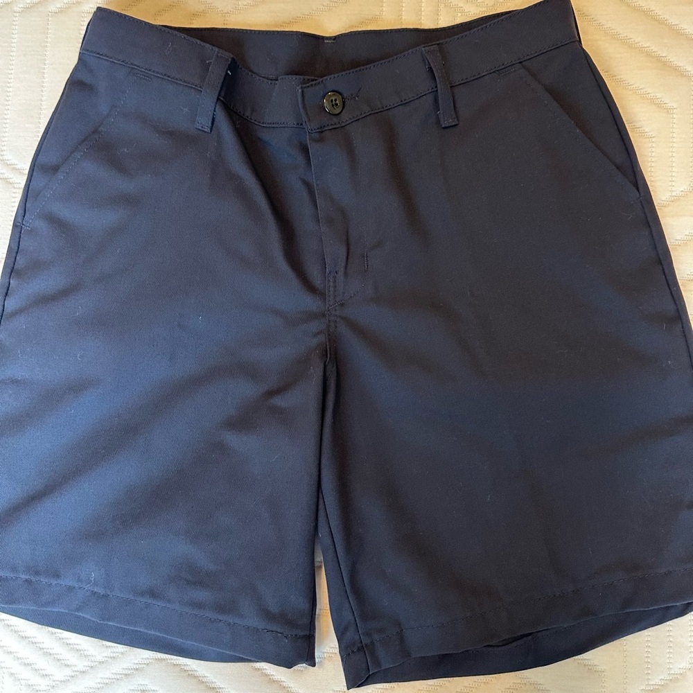 Red Kap Navy Blue Men’s Work Shorts- W08 L08, Durable and Classic Fit LIKE NEW